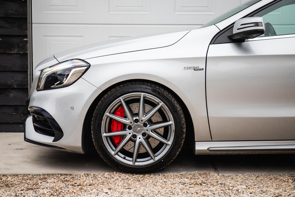 44260057-9.jpg