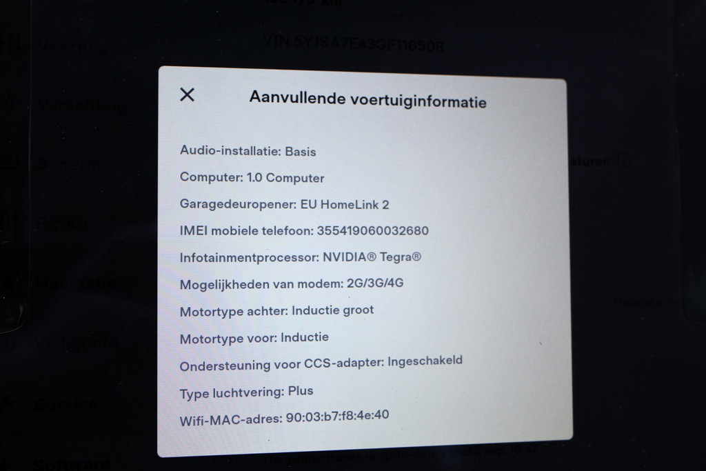 56255521-17.jpg
