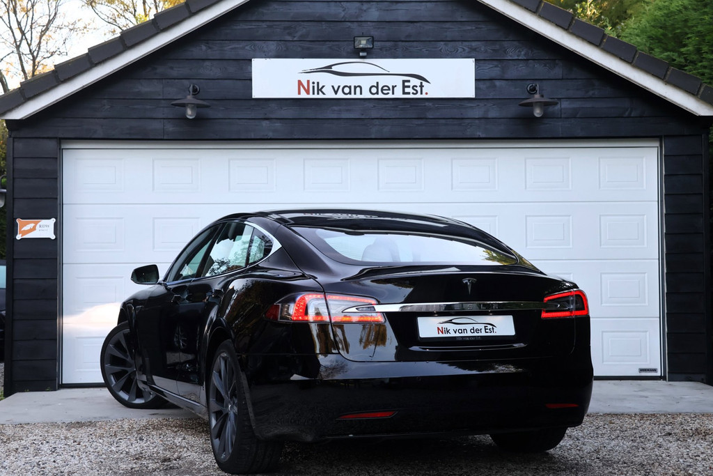 57191423-4.jpg